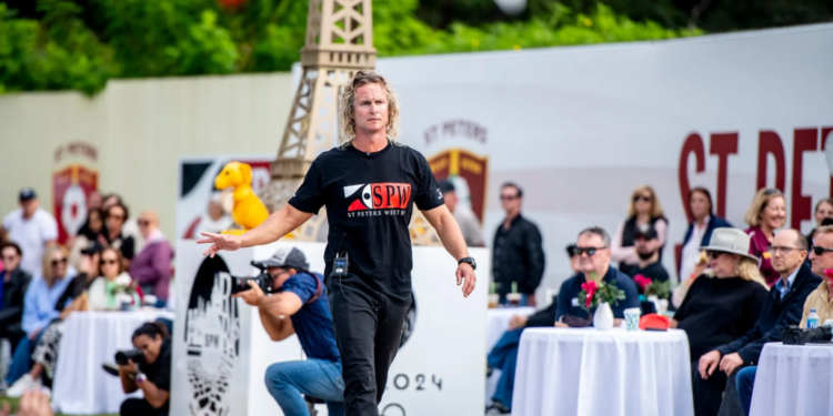 Quem é o novo treinador de Maria Fernanda Costa na Austrália?