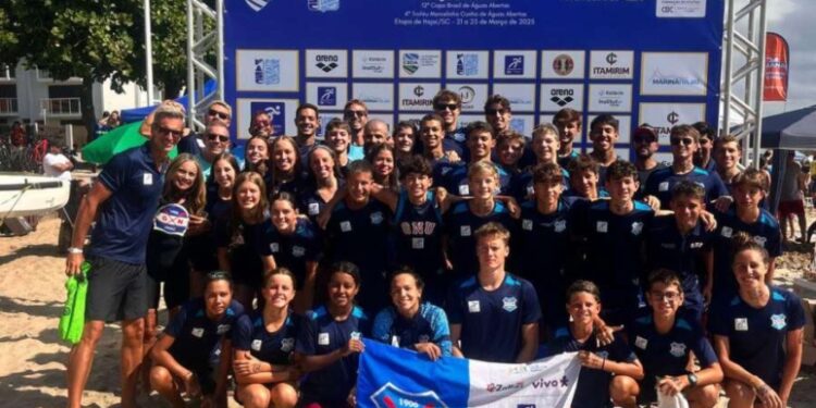 Grêmio Náutico união na liderança do ranking brasileiro de águas abertas