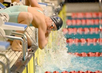 Campeonato australiano começa sem recordes e femininos em destaque