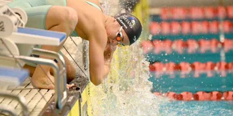 Campeonato australiano começa sem recordes e femininos em destaque