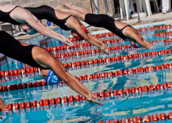 Editorial: voltamos a discussão, o espaço para a natação feminina do Brasil