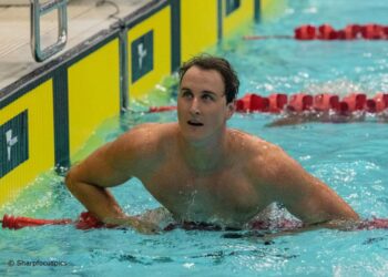 Cameron Mcevoy faz melhor tempo do mundo nos 50m livre no australiano