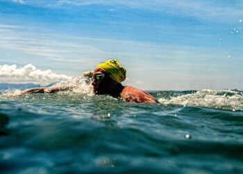 Cibelle Jungblut e Bernardo Gavioli vencem 10k no Brasileiro de Águas Abertas