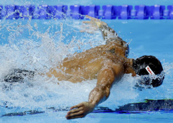 Estados Unidos sofre com virose e Austrália salta na frente do Mundial de Singapura