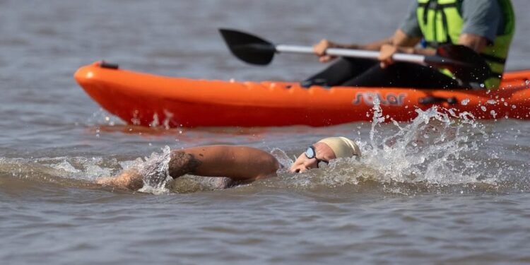 Brasil começa ganhando 6 das 10 provas da Copa Pacífico de Águas Abertas
