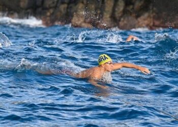Brasil ganha uma prova dos 4 revezamentos da Copa Pacífico de Águas Abertas