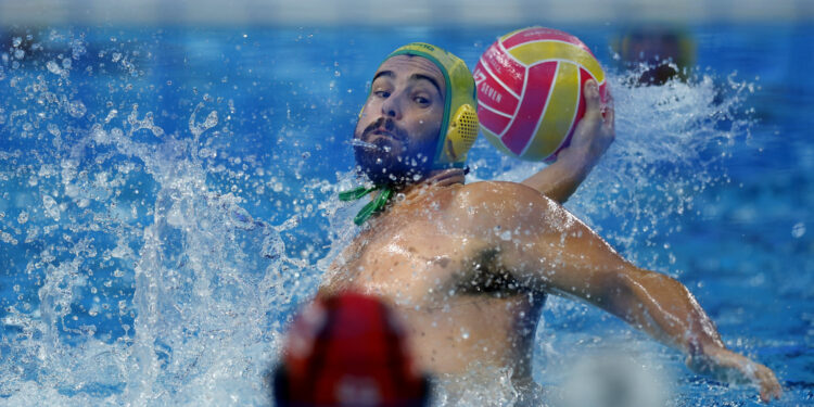 Polo masculino fecha Mundial em 12º lugar