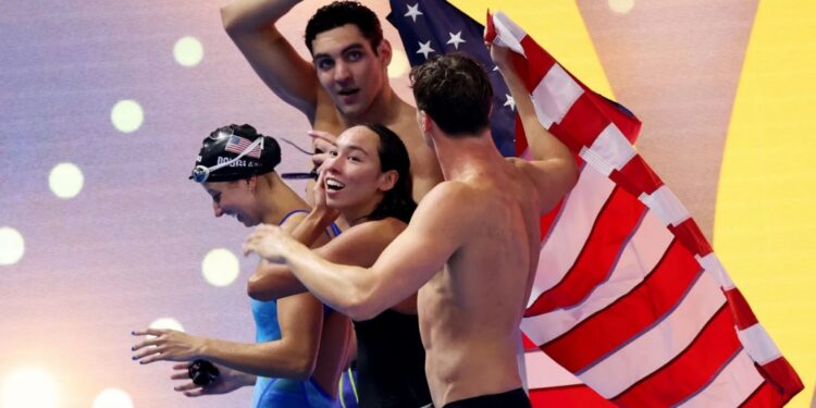 Estados Unidos no final, vence tudo, pontos & quadro de medalhas
