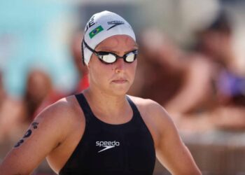 Viviane Jungblut e Ana Marcela Cunha dobradinha em prova de águas abertas na Itália