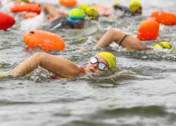 Acuruí recebe quase 300 atletas e consagra campeões do Campeonato Brasileiro Master de Águas Abertas