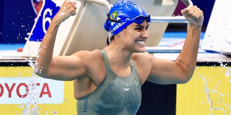 Singapura 2025: com ouro de Mariana Gesteira no último dia de Mundial, Brasil supera campanha de Paris 2024 e fica em 6º