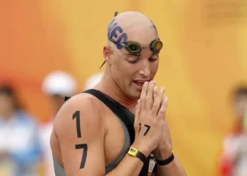 Nado de 24 horas de Maarten Van Der Weijden pelos canais de Amsterdã