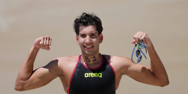 Brasil tem dobradinha no masculino e prata no feminino em dia de estreia das águas abertas do SULA