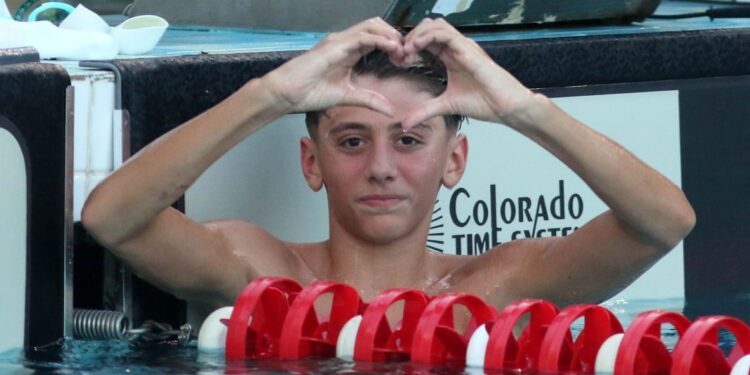 Natação Americana é campeã brasileira do 4x200m livre masculino pela terceira vez