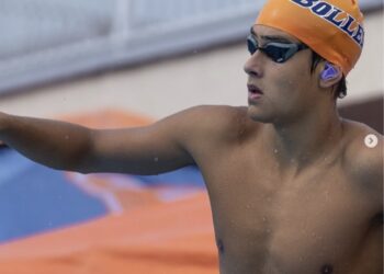 Victor Derani da New York University na NCAA Divisão III