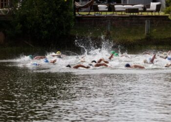 Grêmio Naútico União domina 1ª etapa do Brasileiro de Águas Abertas