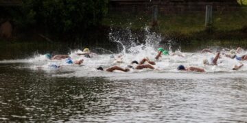 Grêmio Naútico União domina 1ª etapa do Brasileiro de Águas Abertas