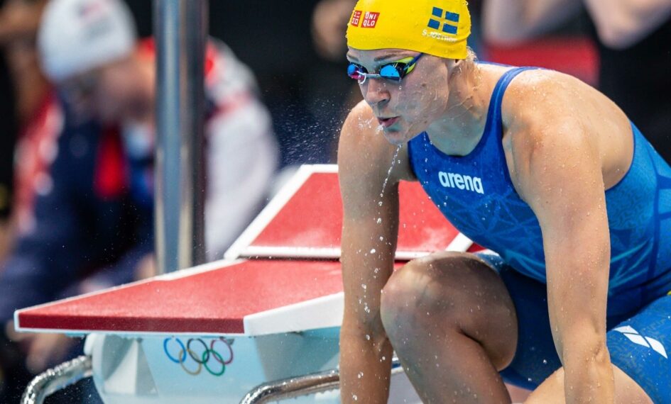Após a maternidade, Sarah Sjöström está de volta as piscinas
