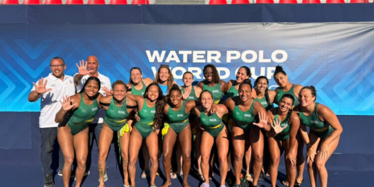 Brasil fica em quinto lugar na Copa do Mundo de Polo Aquático Feminino Divisão II