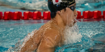 Jovem Shin Ohashi de 17 anos é a nova força do nado peito japonês