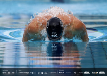 Nicholas Santos volta ao Troféu Maria Lenk nadando borboleta nos 50m livre