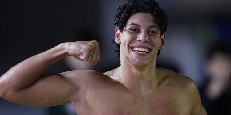 Conheça Kauã Miguel Lopes o novo recordista Júnior I dos 100m livre