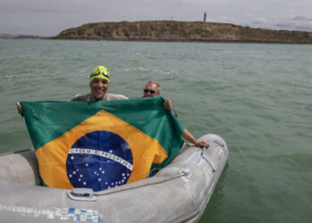 A correta matemática do recorde sul-americano de Ana Marcela Cunha no Canal da Mancha