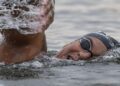 Ana Marcela Cunha faz Travessia do Canal da Mancha em novo recorde sul-americano