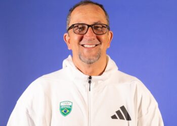 Clínica CBDA abordará natação feminina com Fernando Vanzella