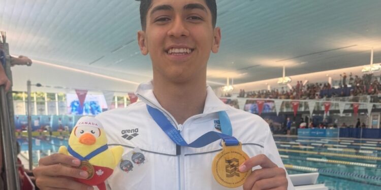 Celso Santos é campeão do Pan Pacífico Júnior nos 50m livre