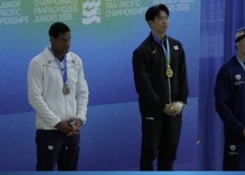 Kauã Santos Carvalho é prata nos 50m peito do Pan Pacífico Júnior