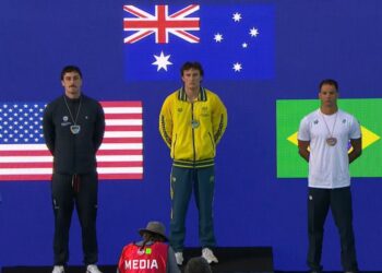 Guilherme Caribé é bronze nos 50m borboleta do Pan Pacífico