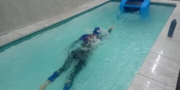 Blueseventy oferece piscina de correnteza para testes de roupas de borracha em São Paulo