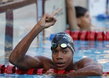Matheus Ngome bate seu segundo recorde de campeonato no JEBS