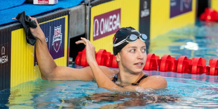 Média de mais de 3 mil pessoas assistiram o Pan Pacífico de natação em Irvine