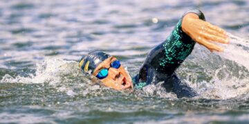 Luiz Felipe Lebeis e Bianca Avella vencem os 10 km no Aquamundo