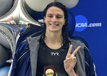 Lia Thomas la primera nadadora trans campeona de la NCAA